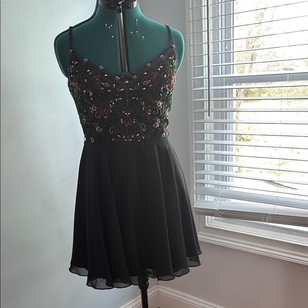 Alyce Paris Black Embellished Mini Dress for Weddings